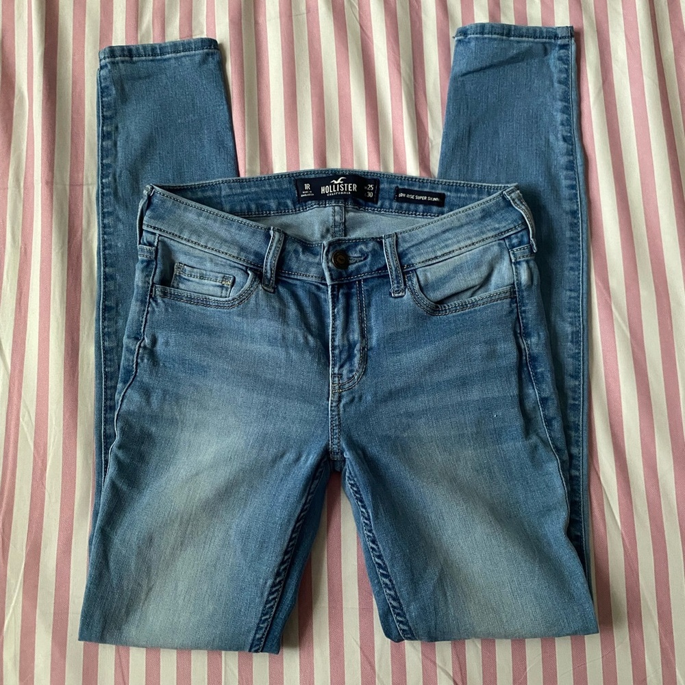 SOLD!! | Hollister Women's Light Blue Skinny Jeans